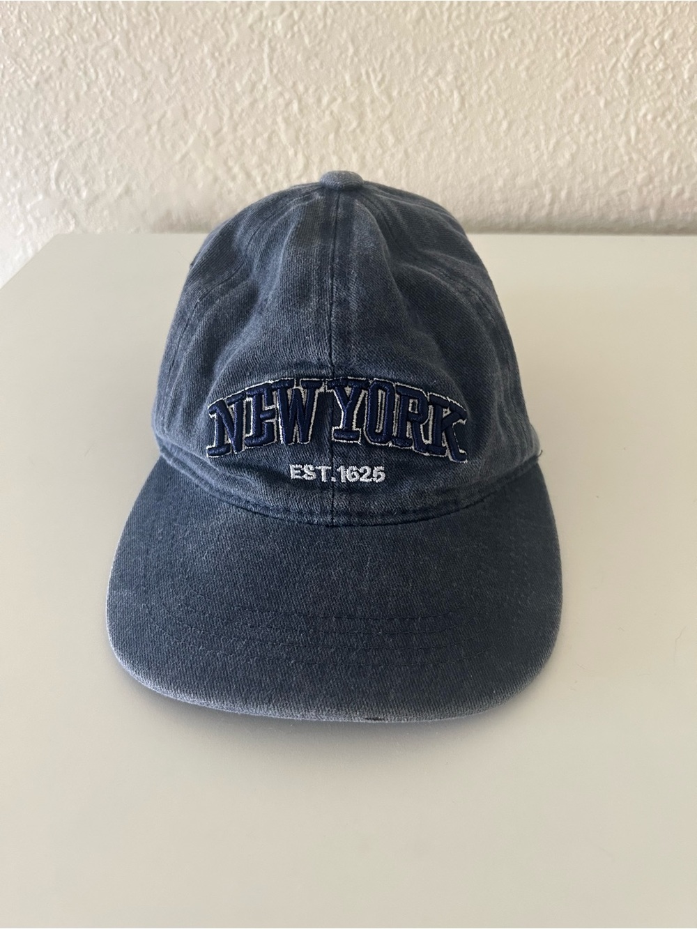 New York Embroidered Baseball Cap - Washed Navy